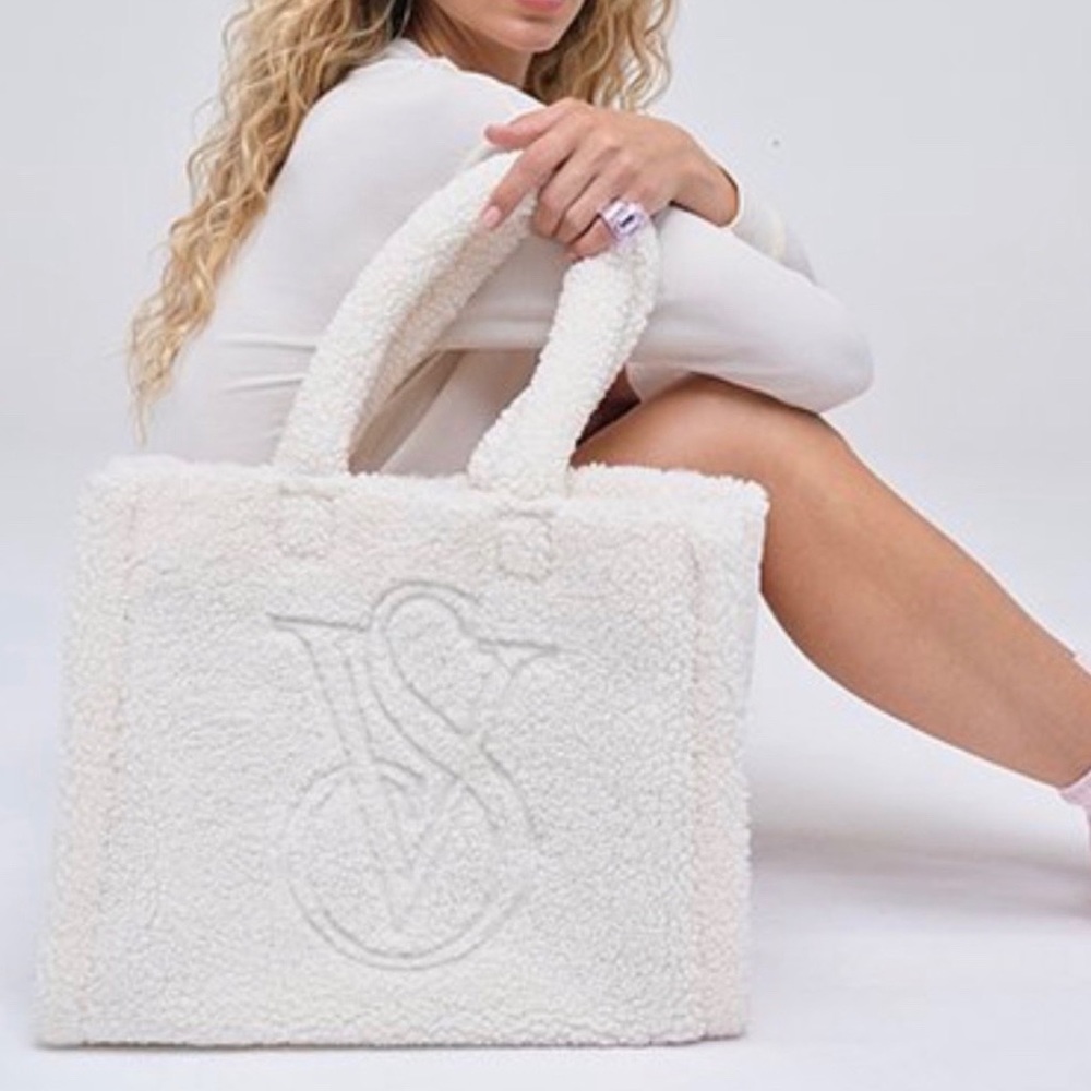 NWT Ivory Victoria’s Secret Tote